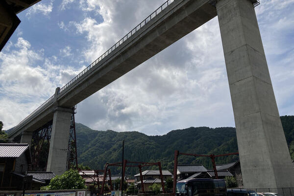 余部鉄橋へのご旅行でつばさの貸切バスをご利用頂きました